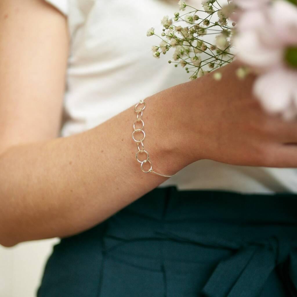 Sterling Silver Linked Rings Bracelet: Friendship Jewellery